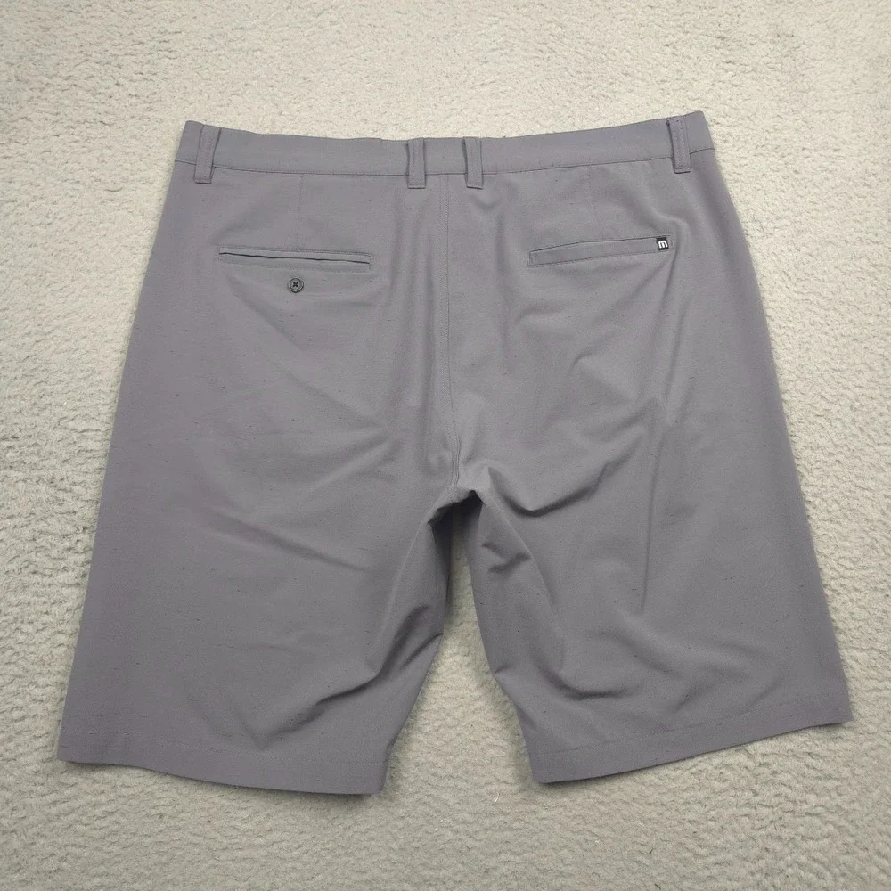 TravisMathew Men's Golf Shorts Size 38 Gray Stretch Flat Front 10.5 Inseam